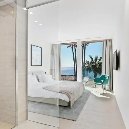 Elm Villa