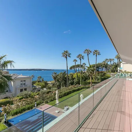Elm Villa Cannes