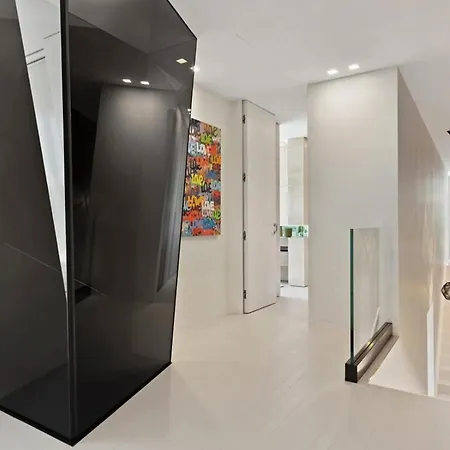 Elm Villa Cannes