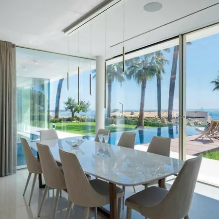 Villa Elm *